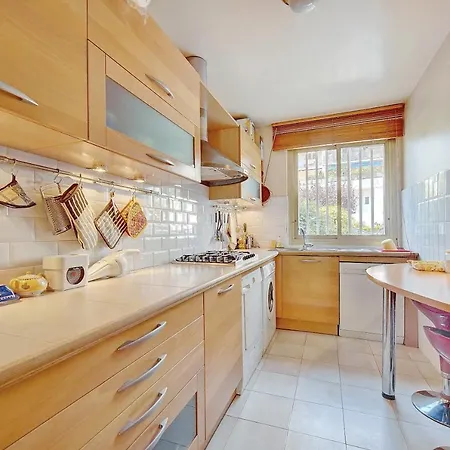 Apartment Comfortable, Superb South Terrace *